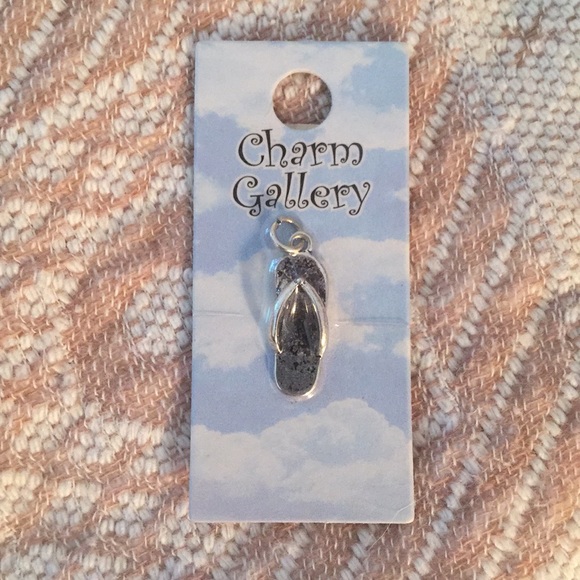 Flip flop charm - Picture 1 of 3